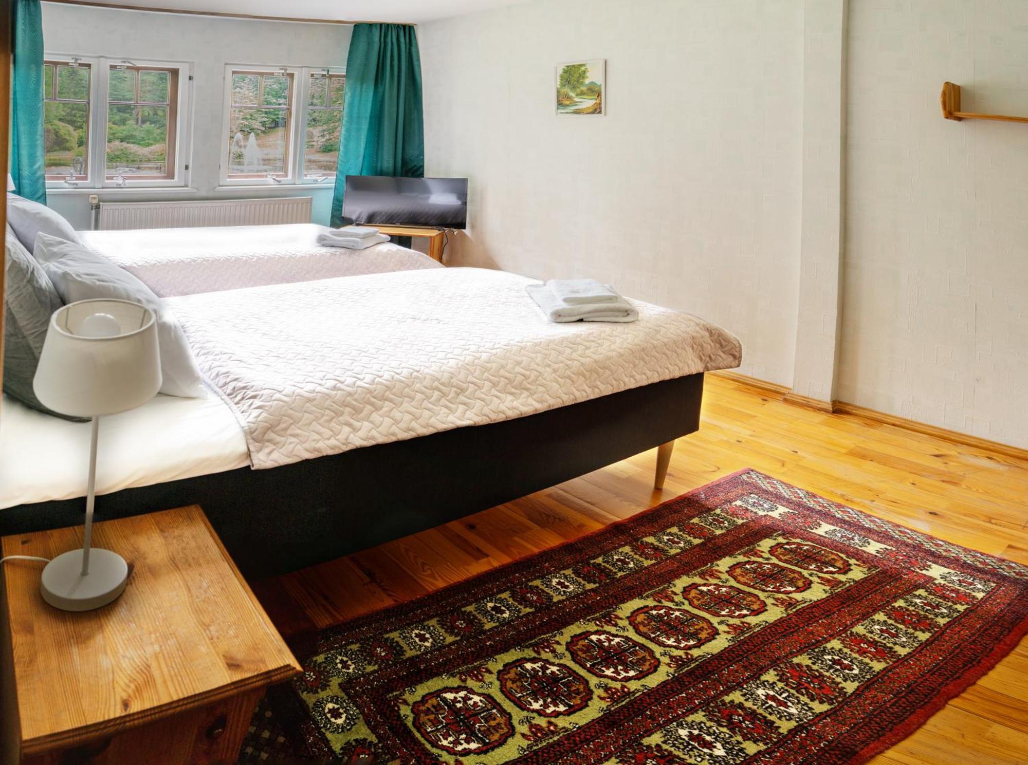 Park Hotel Bruzis スミルテネ エクステリア 写真